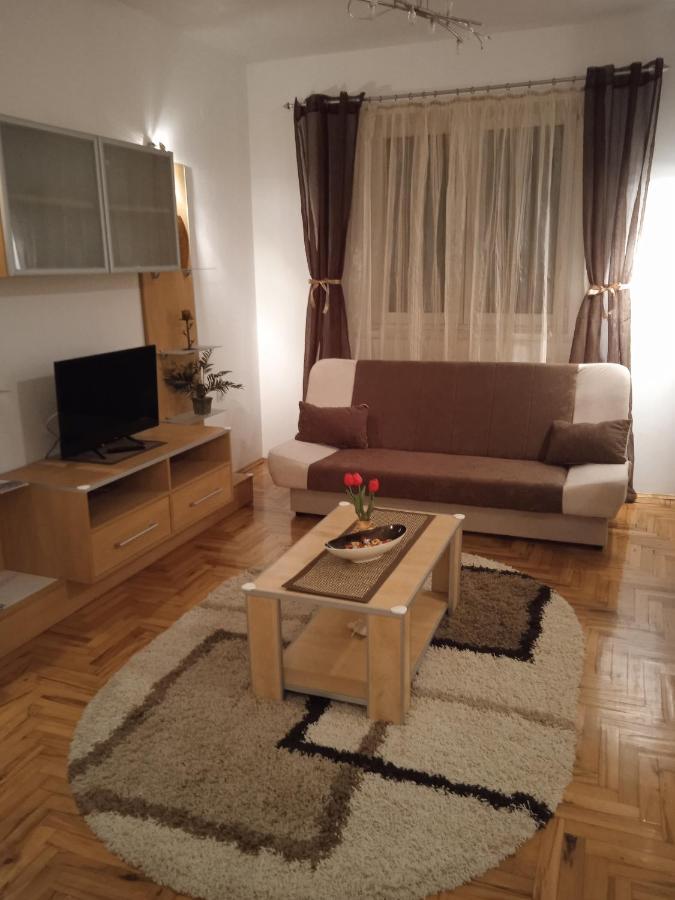Dora Apartman Palić Exterior foto