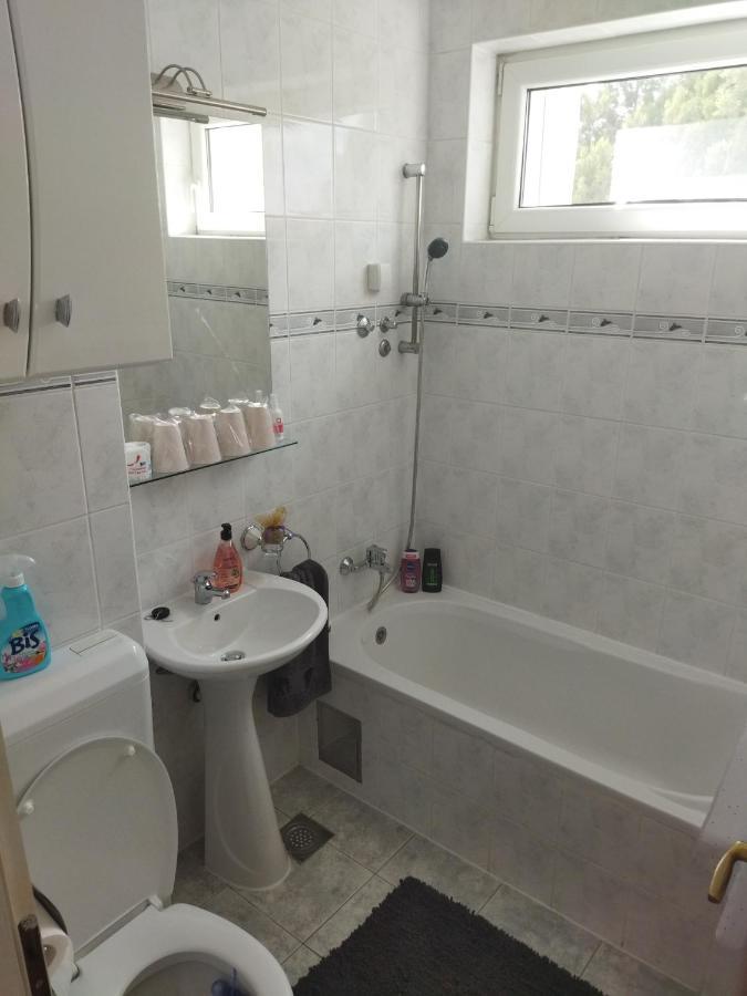 Dora Apartman Palić Exterior foto