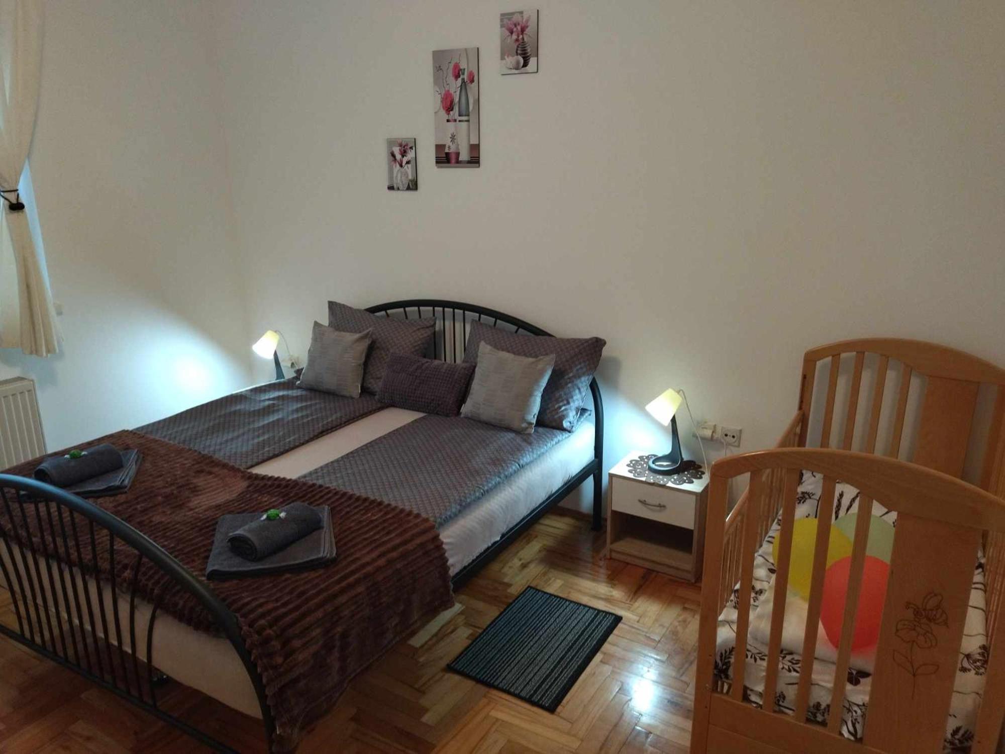 Dora Apartman Palić Exterior foto